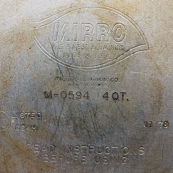 Mirro-Magic Pressure Cooker 4Q Made in USA 594 - Picture 7 of 9